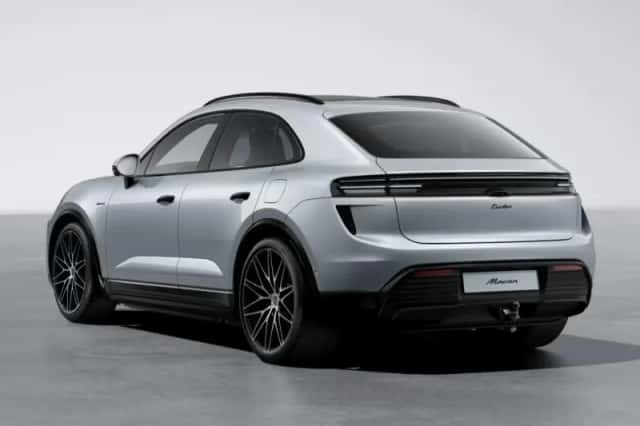 Porsche Macan (2025) thumbnail 3