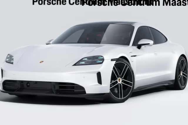 Porsche Taycan (2025) thumbnail 1