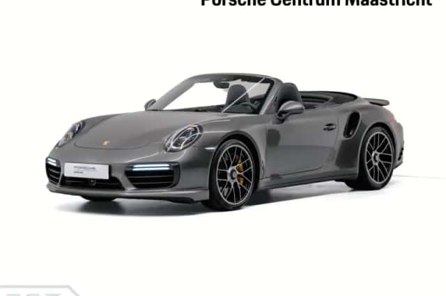 Porsche 911 (2018) thumbnail 1