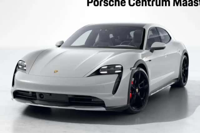 Porsche Taycan (2021) thumbnail 1