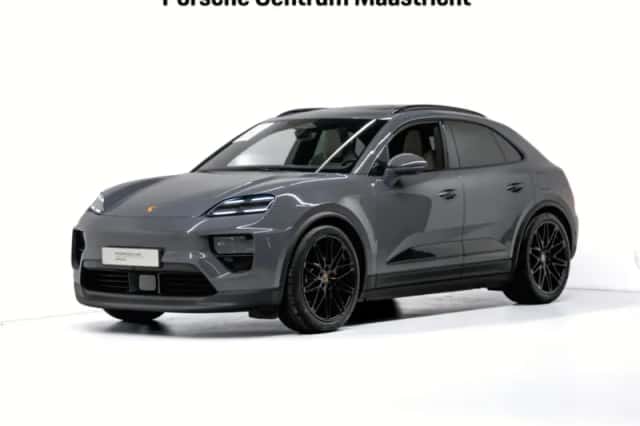 Porsche Macan (2025) thumbnail 1