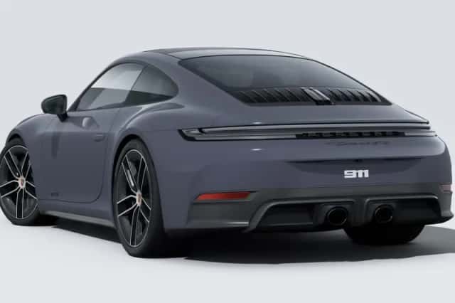 Porsche 911 (2025) thumbnail 3