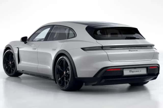 Porsche Taycan (2023) thumbnail 3
