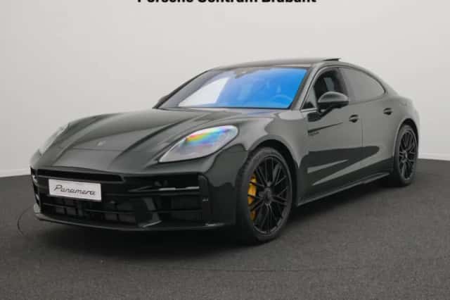 Porsche Panamera (2026) thumbnail 1