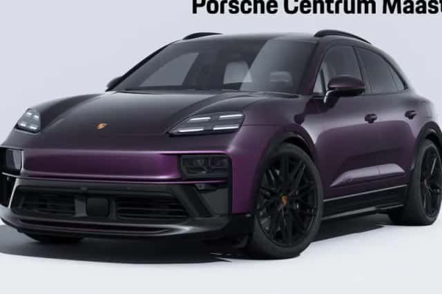Porsche Macan (2026) thumbnail 1