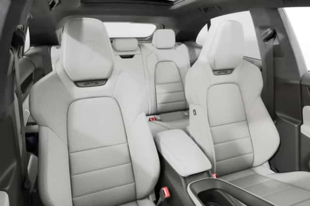 Porsche Macan (2026) thumbnail 5