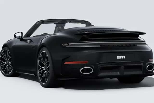 Porsche 911 (2026) thumbnail 3