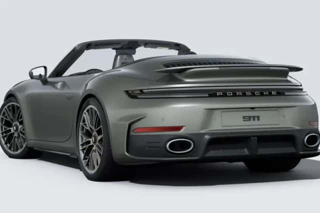 Porsche 911 (2026) thumbnail 3