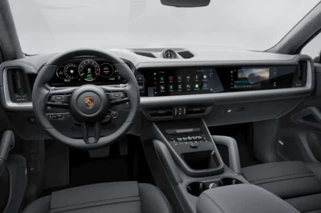 Porsche Cayenne (2023) thumbnail 4