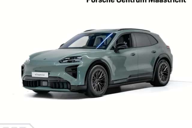 Porsche Cayenne (2026) thumbnail 1