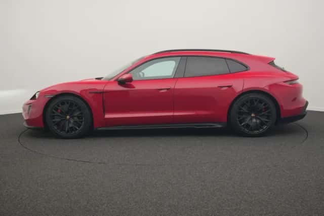 Porsche Taycan (2022) thumbnail 6
