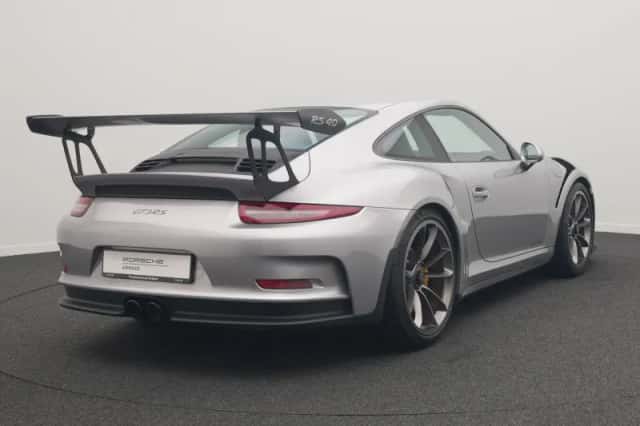 Porsche 911 (2017) thumbnail 5