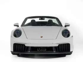 Porsche 911 (2026) thumbnail 16