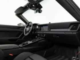 Porsche 911 (2026) thumbnail 7
