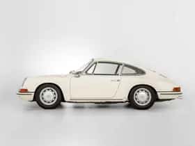 Porsche 911 (1965) thumbnail 5