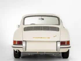 Porsche 911 (1965) thumbnail 7