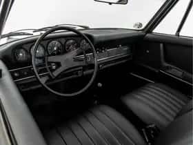 Porsche 911 (1971) thumbnail 22