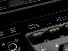 Porsche 911 (2024) thumbnail 38