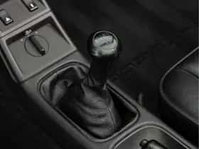 Porsche 911 (1993) thumbnail 16