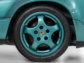 Porsche 911 (1993) thumbnail 19