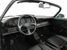 Porsche 911 (1993) thumbnail 3