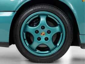 Porsche 911 (1993) thumbnail 42