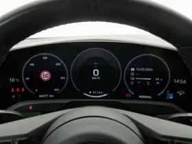 Porsche Taycan (2025) thumbnail 14
