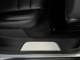 Porsche Taycan (2025) thumbnail 33