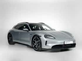 Porsche Taycan (2025) thumbnail 5
