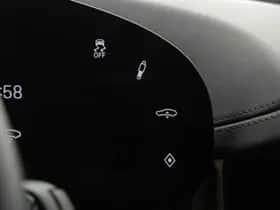Porsche Taycan (2025) thumbnail 44
