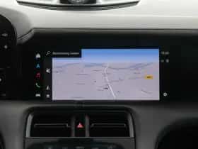 Porsche Taycan (2025) thumbnail 45