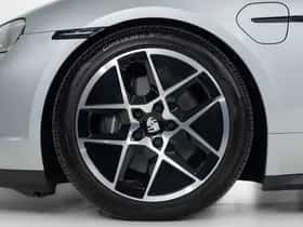 Porsche Taycan (2025) thumbnail 49