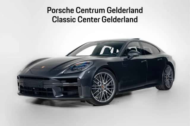 Porsche Panamera (2025) thumbnail 1