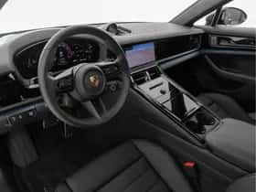 Porsche Panamera (2025) thumbnail 3