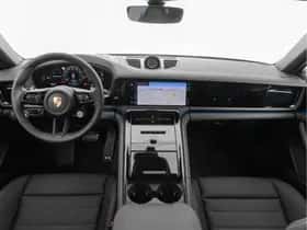 Porsche Panamera (2025) thumbnail 9