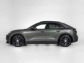 Porsche Macan (2026) thumbnail 11