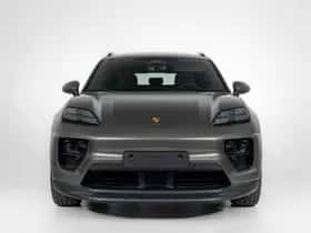 Porsche Macan (2026) thumbnail 15
