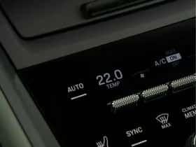 Porsche Macan (2026) thumbnail 18