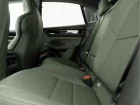 Porsche Macan (2026) thumbnail 34