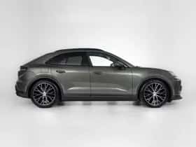 Porsche Macan (2026) thumbnail 10