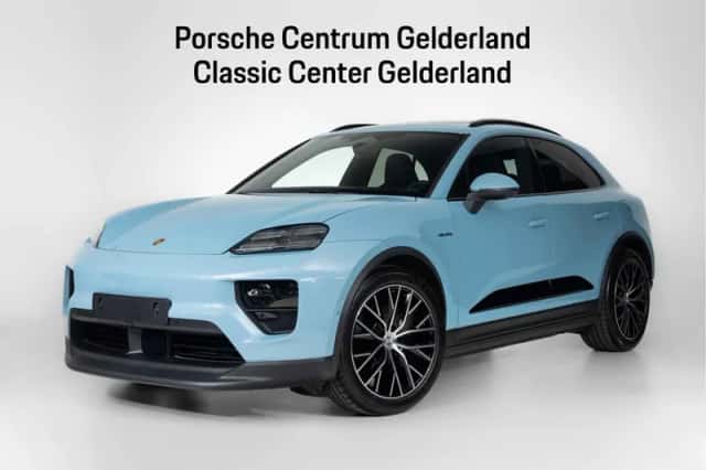 Porsche Macan (2026) thumbnail 1