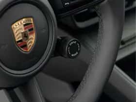 Porsche Macan (2026) thumbnail 22