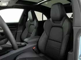 Porsche Macan (2026) thumbnail 4