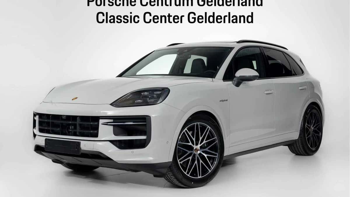 Porsche Cayenne (2025) — foto 1