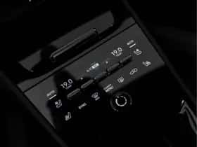 Porsche Cayenne (2025) thumbnail 13