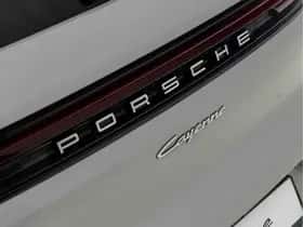 Porsche Cayenne (2025) thumbnail 31