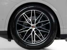 Porsche Cayenne (2025) thumbnail 45