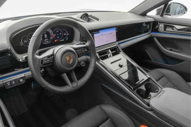 Porsche Panamera (2026) thumbnail 3