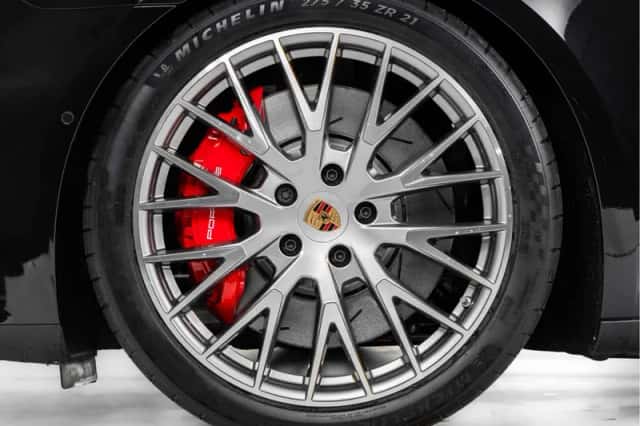 Porsche Panamera (2026) thumbnail 3