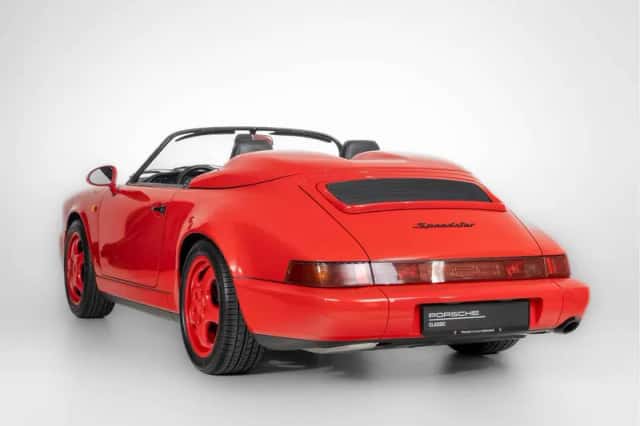 Porsche 911 (1993) thumbnail 2